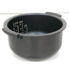 ss8209　シャープ 炊飯器 KS-CF05B-W 3合炊 ホワイト 小容量 SHARP 炊飯ジャー 白 黒厚釜 ジャー炊飯器 米粉入りパン 一人暮らし コンパクト 炊飯器 中古の画像