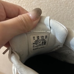 プーマ スニーカーの画像