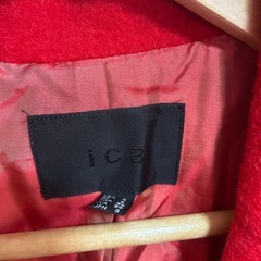 レディースロングコート　赤の画像