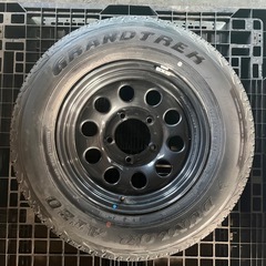 【新古】スズキジムニーjb74純正タイヤセットの画像