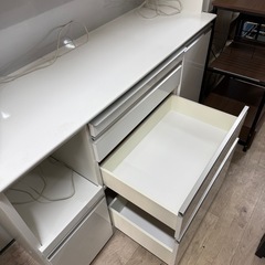 松田家具　ダイナニングボード　食器棚　ホワイトの画像