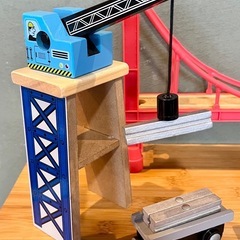 トイザらス　木製トレイン　イマジナリウム　メガバリュー　トレインセット　クレーン　木製レール　 電車　列車　BRIO ブリオ　　木製トーマス　プラレール　トミカ　　働く乗り物　働く車の画像