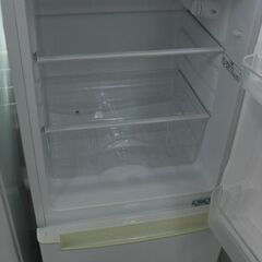 （★1台限り★在庫処分特価★通常￥9,900→￥8,000★）ニトリ　2ドア冷蔵庫１０６L　２０１８年製　NTR-106　47.4cm幅　白　　高く買取るゾウ八幡東店の画像