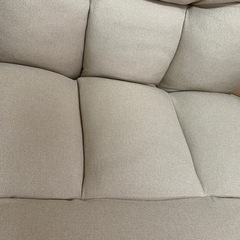 値下げ　美品　定価12000円　ニトリ　ソファー　座椅子　1人掛け　ローソファー　ベージュの画像