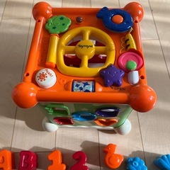 知育おもちゃの画像