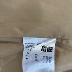 ダウンベスト　ユニクロ  S〜M超美品　レディース　ベージュ UNIQLOの画像