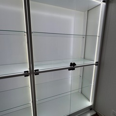 2台セット　地球家具 コレクションケース DIO 側面ガラス 奥行38cmの画像