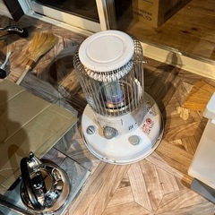 トヨトミ　電池式ストーブの画像