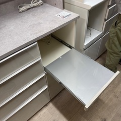 パモウナ　ダイニングボード　食器棚　の画像