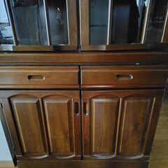 食器棚 ガラス戸棚 キッチン収納 中古 レトロの画像