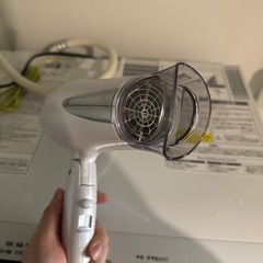 ドライヤーの画像