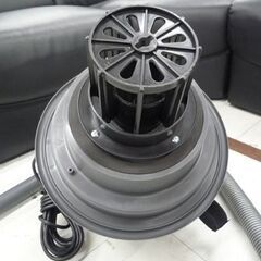 藤原産業 SK11 乾湿両用掃除機 SVC-200SCL-AL 屋内用 20L 業務用掃除機 クリーナー 掃除機 現場 作業場 苫小牧西店の画像