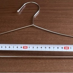 ステンレス製ハンガー 10本セット①の画像