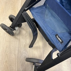 Goodbaby（グッドベビー）製のコンパクト折りたたみベビーカーの画像