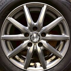 ☆バリ溝 美品☆ AQUA 16インチ 6.5J PCD114.3 5穴 ET38 ハブ径約73 ブリジストン ブリザック VRX2 205/65R16 2023年 4本 NG419の画像