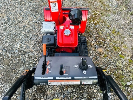 北海道　ホンダ　HS760 美品　塗装済み！送料半額キャンペーン！ 希望の方は、北海道内送料可値下げ！ホンダ 除雪機HS760 塗装済み