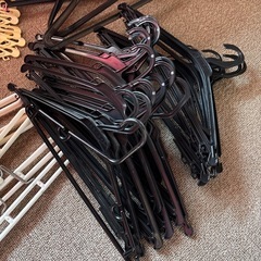 プラスチックハンガーの画像