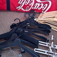 プラスチックハンガーの画像