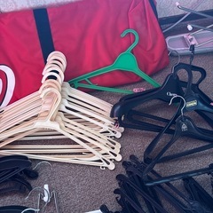 プラスチックハンガーの画像