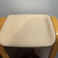 スツールの画像