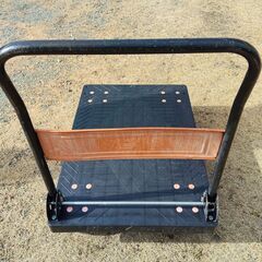 【引取限定】日本製 業務用静音樹脂台車 300kg 900×600mm 折りたたみ軽量 プラスチック 手押しの画像