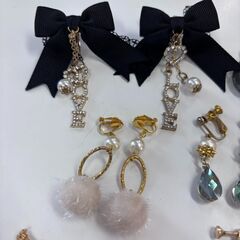 【受付終了】14種類詰め合わせ！ イヤリングセット まとめ売り かわいい ガーリーの画像