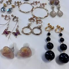 【受付終了】14種類詰め合わせ！ イヤリングセット まとめ売り かわいい ガーリーの画像