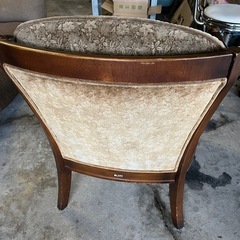 カリモク　チェア　椅子の画像