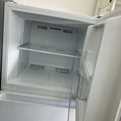 【リユ-スのサカイ広島石内店】ジモティ割！/２ドア冷蔵庫/コンフィー/2023年製/クリ-ニング済み/HG-8359/広島市 冷蔵庫　佐伯区 冷蔵庫　南区 冷蔵庫　西区 冷蔵庫　東区 冷蔵庫　中区 冷蔵庫　安佐南区 冷蔵庫　安佐北区 冷蔵庫　安芸区 冷蔵庫　府中町 冷蔵庫　海田町 冷蔵庫　熊野町 冷蔵庫　坂町 冷蔵庫　廿日市市 冷蔵庫			 			の画像