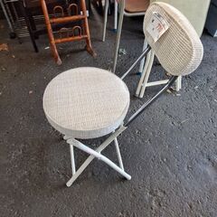 【リサイクルショップどりーむ荒田店】No.5657　折りたたみイス　写真参照🎵　お手頃価格🎵の画像