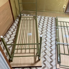 会議用3人掛けテーブルの画像