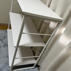 収納ラックの画像