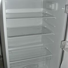 ★6745★（★1台限り★ジモティー特典あり★単身向けサイズの）シャープ　2ドア冷蔵庫１２８L　２０１９年製　SJ-H13E-S　48cm幅　シルバー　高く買取るゾウ八幡東店の画像