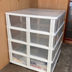 押入れ収納ケースの画像