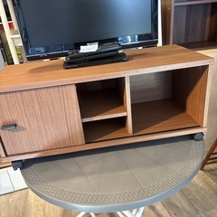 キャスター付きテレビ台の画像