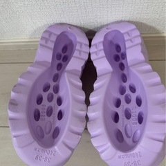 サンダル（厚底）の画像