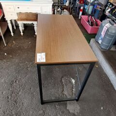 【リサイクルショップどりーむ荒田店】No.5639　PCデスク　美品　おすすめ商品です🎵　作業台代わりにも最適🎵の画像