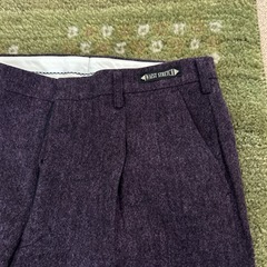 スラックスの画像