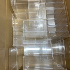 アクリルスタンド　ボックス　ケース　の画像