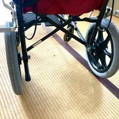 小型車椅子の画像