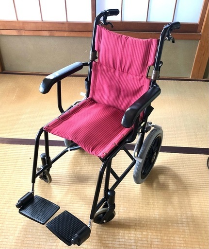 小型車椅子
