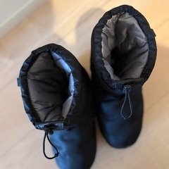 防寒靴　今年モデル　の画像