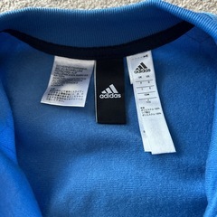 adidas 子供服11 110㎝の画像