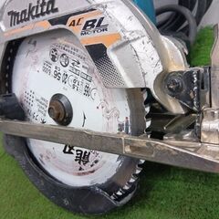 マキタ/makita HS6303 電子マルノコ【野田愛宕店】【店頭取引限定】【中古】管理番号：IT0OGOO3J2VWの画像