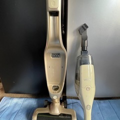 f●■AQUAアクア電気コードレススティッククリーナー【AQC-LX1F】2020年製の画像