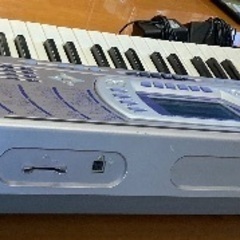 CASIO 光る　ナピゲーションキーボードの画像