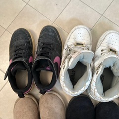 【もらってください】17cm〜　スニーカー　ハイカットシューズ　ブーツの画像