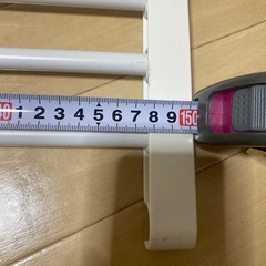 突っ張り棒　突っ張り棚　
２つの画像