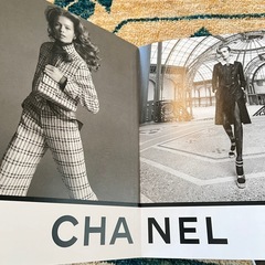 眺めるだけで素敵な非売品シャネルのカタログ2冊2024/2025の画像