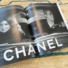 眺めるだけで素敵な非売品シャネルのカタログ2冊2024/2025の画像